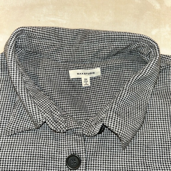 ⚡️Closet Cleanout⚡️ Max Studio Shirt Jacket - Picture 2 of 4